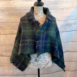 Cushendale Wrap Scarf Ireland Mohair Wool Blend Green Plaid Fringe